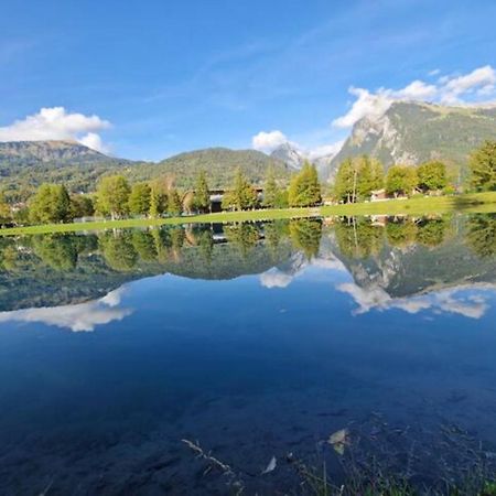 Charmant Mobilhome A 2 Pas Remontes Ski Samoëns מראה חיצוני תמונה